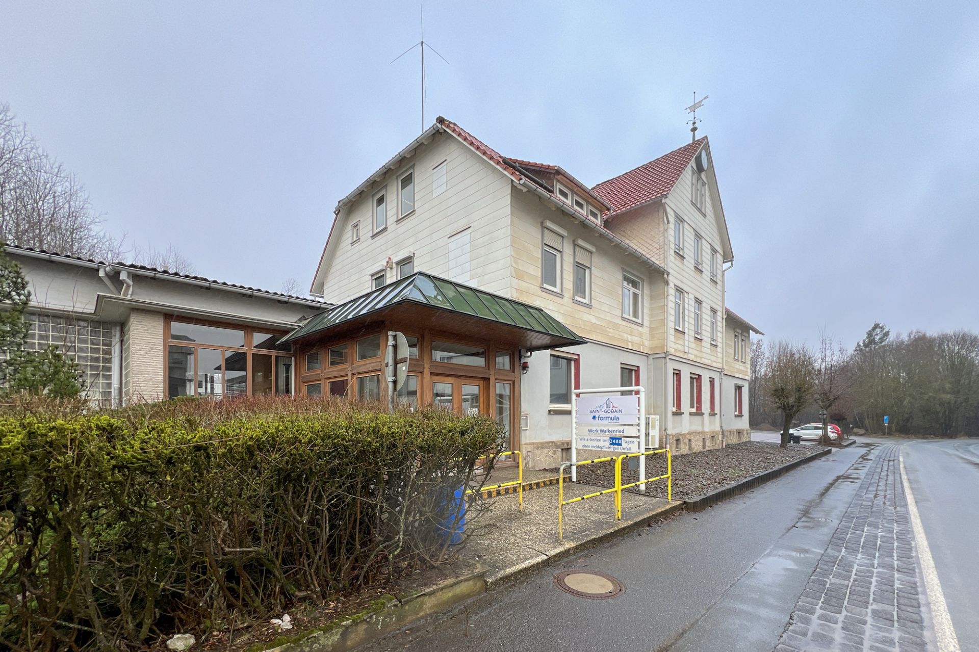 Umbau, Sanierung und Modernisierung Mehrfamilienhaus Büro Stadtmauer Denkmalschutz Nordhausen, Architekt Michael Flagmeyer