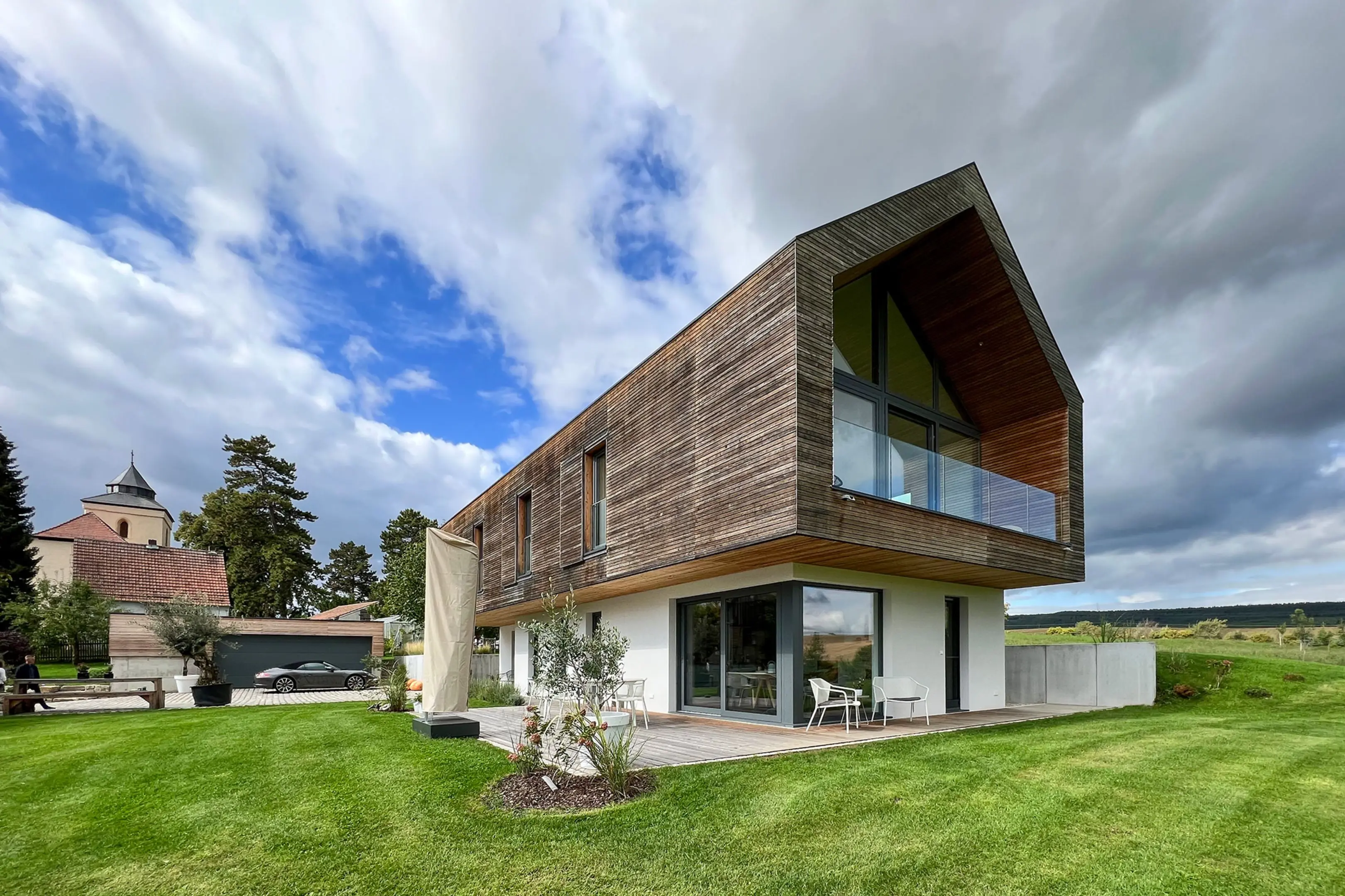 Haus H Kroelpa, Architekt, Sachverständiger und zertifizierter Gutachter nach DIN EN ISO/IEC 17024 Dr. Michael Flagmeyer
